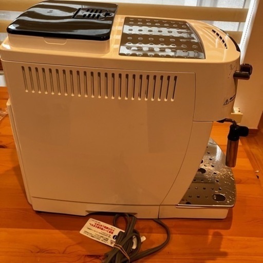 デロンギ マグニフィカS エスプレッソマシン コーヒーメーカー