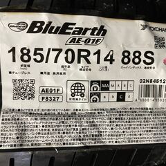 新品 YOKOHAMA BluEarth AE-01F 185/70R14 14インチ 夏タイヤ 4本 2020年製 ノート カローラランクス アリオン等　(JR436)クレジットカード QRコード決済可能