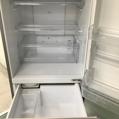 安心の6ヶ月保証付き！！ AQUA 　3ドア冷蔵庫　AQR-271C(S)  2014年製　271L