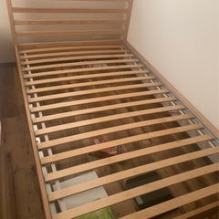 IKEA セミダブルベッドフレーム