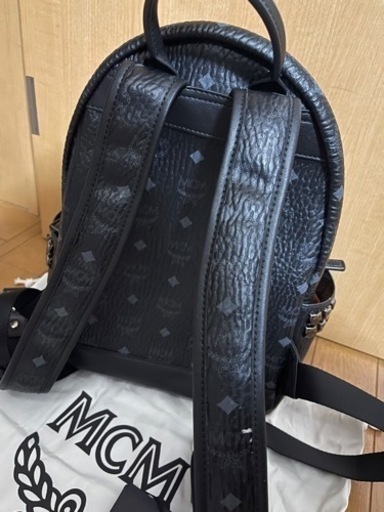 MCM スタッズ付き リュック 黒 smallサイズ