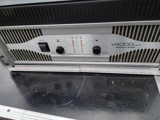パワーアンプ AMERICAN AUDIO V4000plus