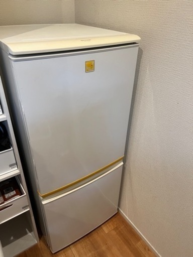 SHARP 2ドア冷蔵庫　2012年製
