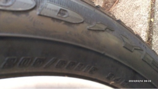 値下げ】スタッドレスタイヤ 205/65 15 アルミホイール付き Y30