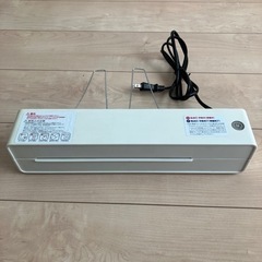 アイリスオーヤマ　ラミネーター　A4サイズ