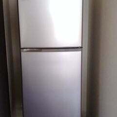 実働小型冷蔵庫