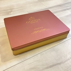 受渡者決定　GODIVA 空箱スチール