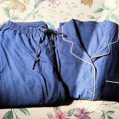 【レディース】紺色のパジャマ