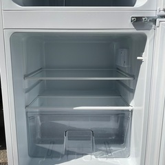 【RKGRE-107】特価！Abitelax/90L 2ドア冷凍冷蔵庫/ AR-951/中古品/2022年製/当社より近隣無料配達！ RKGRE-107】特価！Abitelax/90L 2ドア冷凍冷蔵庫/ AR-951/中古品/2022年製/