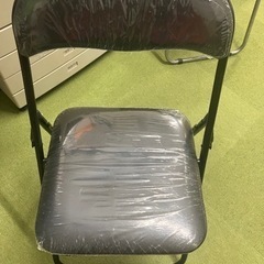 【新品未開封】値下げ！ニトリ　折りたたみ椅子