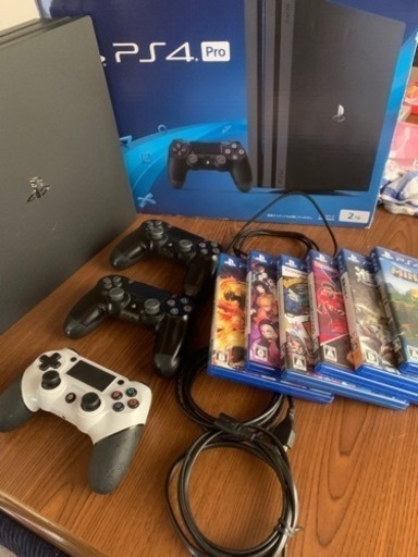 テレビゲーム PS4  CUH-7200C Jet Black 2TB