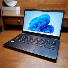 ノートパソコン　dynabook GX83/JLE