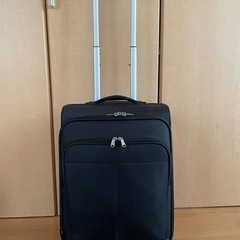スーツケース（Sサイズ・黒）