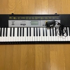 電子ピアノ　CASIO  61鍵盤　キーボード