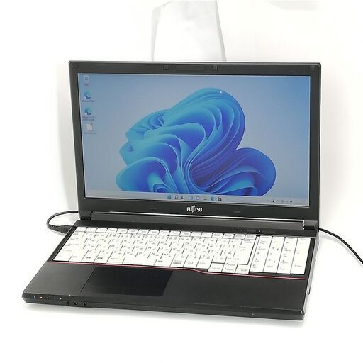 送料無料 保証付 日本製 15.6型 ノートパソコン 富士通 A574/K 中古良品 第4世代 Celeron 4GB DVDRW テンキー付 Windows11 Office 即使用可.