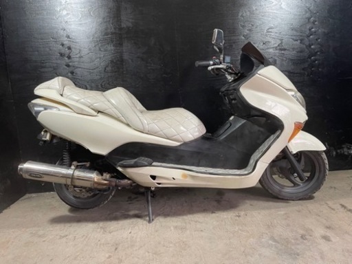 ★お支払総額5.2万円★ 買取強化中！どんな車両も1万円～保証します！ ホンダ フォルツァ MF08 激安ビッグ入荷！！スマートキー！社外マフラー！通勤通学に♪ ☆お支払総額5.2万円☆ 買取強化中！どんな車両も1万