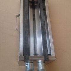 売れてます 業務用 焼鳥焼器 みたらし団子 キャンプ 五平餅 模擬店祭 焼鳥 ガスグリラー やきとり 焼き鳥 焼台やきとり器が 12500円 機器 キッチンキャンピングカー 祭 バーベキュー キャンプ 串焼 下火式 プロパン BBQ ベランピング