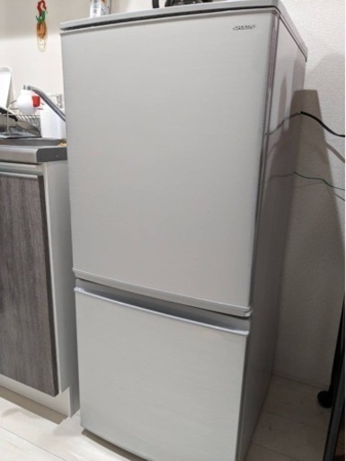 贅沢屋の SHARP 冷蔵庫 冷蔵庫