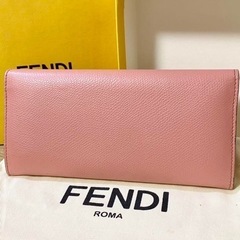 新品　FENDI  長財布