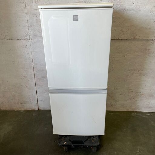 【SHAPP】シャープ ノンフロン冷凍冷蔵庫 容量137L 冷凍室46L 冷蔵室91L SJ-14E3-KW 2016年製