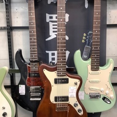 エレキギター AXL GUITARS AZー820 売場展開中！