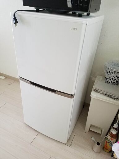 ユーイング 冷蔵庫 UR-F123K 中古品 123L 2017年製