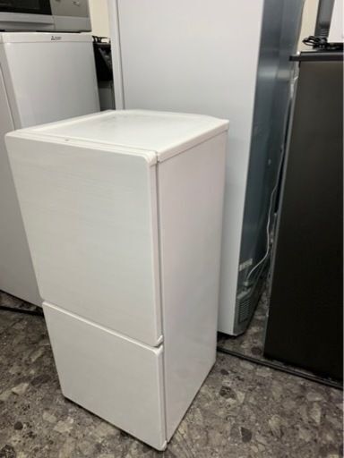 配送可能　ユーイング U-ING UR-F110E 電気冷凍冷蔵庫 (110L・右開き） 2ドア
