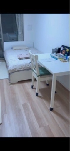 シングルベッドの1.2m ベッド(マットレスなしのベッドのみ)がお得に買える