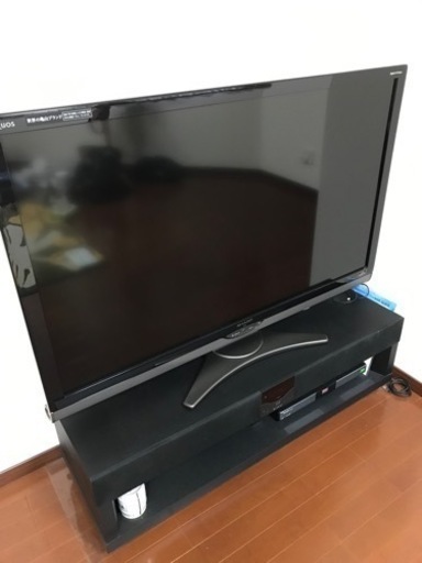 SHARP 52型液晶テレビ