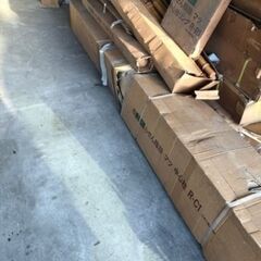 螺旋階段 らせん階段 ドア 収納等