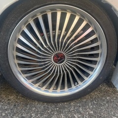 15インチアルミホイール　タイヤ溝あり