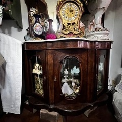 アンティーク家具　ミラー付き　サイドボード