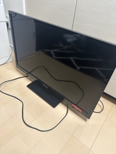 液晶テレビ