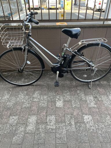 リサイクルショップどりーむ荒田店　No474  15279T 電動アシスト自転車　BRIDGESTONE　ブリヂストン　美品♪　超お買い得品♪　バッテリー　充電器　鍵　付属♪　動作OK♪　充電OK♪