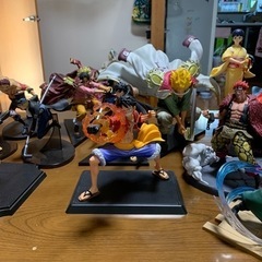 ワンピース フィギュア まとめ売り 18体 ワンピースフィギュア18体まとめ売り