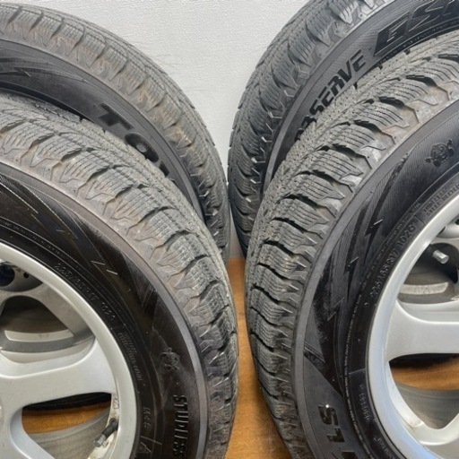 CHRに、はいてました。225×65×17スタッドレス