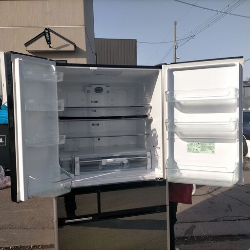 6ドア 冷蔵庫 670L R-M6700D クリスタルミラー 日立 R03001 6ドア 冷蔵庫 670L R-M6700D クリスタルミラー 日立 R03001