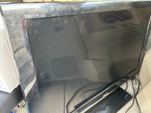 TOSHIBA 40インチ　テレビ