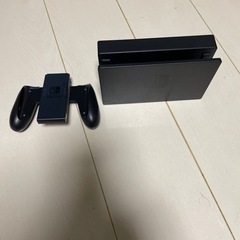 Nintendo Switch ドックとジョイコン用コントローラー
