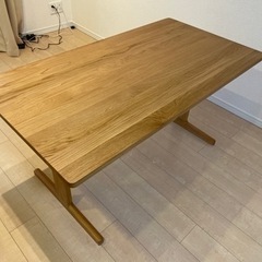 無印良品　木製　リビングダイニング　テーブル　幅１３０ｃｍ