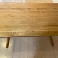 無印良品　木製　リビングダイニング　テーブル　幅１３０ｃｍ