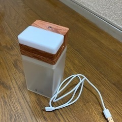 【決まりました】ライト付き卓上加湿器