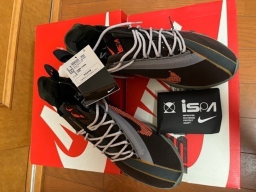 NIKE リアクト