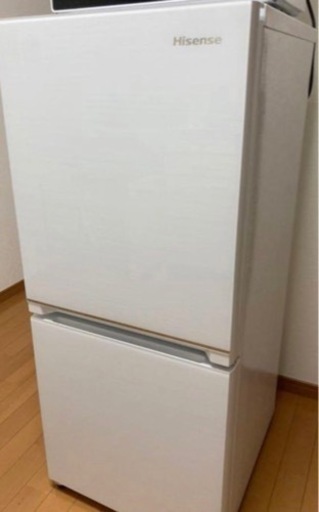 HIsense2ドア冷蔵冷凍庫（HR-G13B-W）【使用歴2年】