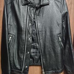 美品！本革シングルライダースジャケット！M,Lオールジャンルに大活躍！
