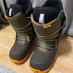BURTON！ＭＯＴＯ　アジアンフィット　28センチ