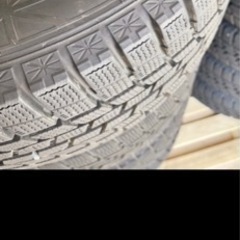 スタッドレスタイヤ　195 65 R15 