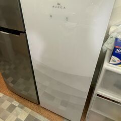 ALLEGiA 冷凍庫 150L をお譲りいたします ALLEGiA 冷凍庫 150L をお譲りいたします