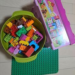 レゴ デュプロ ピンクのコンテナデラックス+基礎板