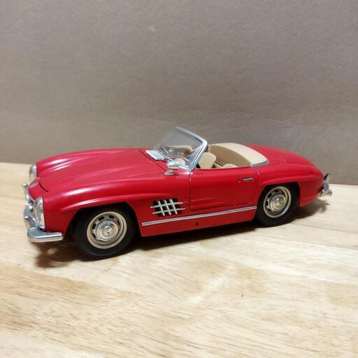ブラーゴ ダイキャスト製ミニカー(1/18) Mercedes Benz 300SL Roadster